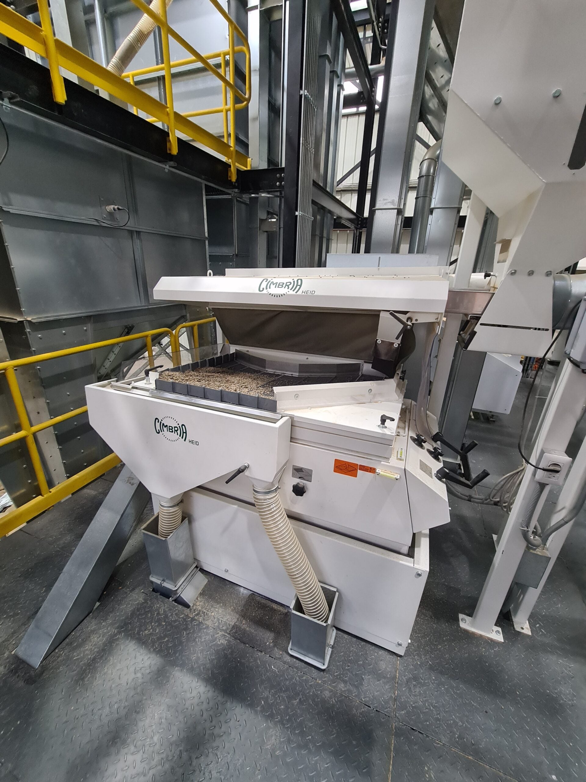 b3827451fa12c7d73e6c6e4b411f137b