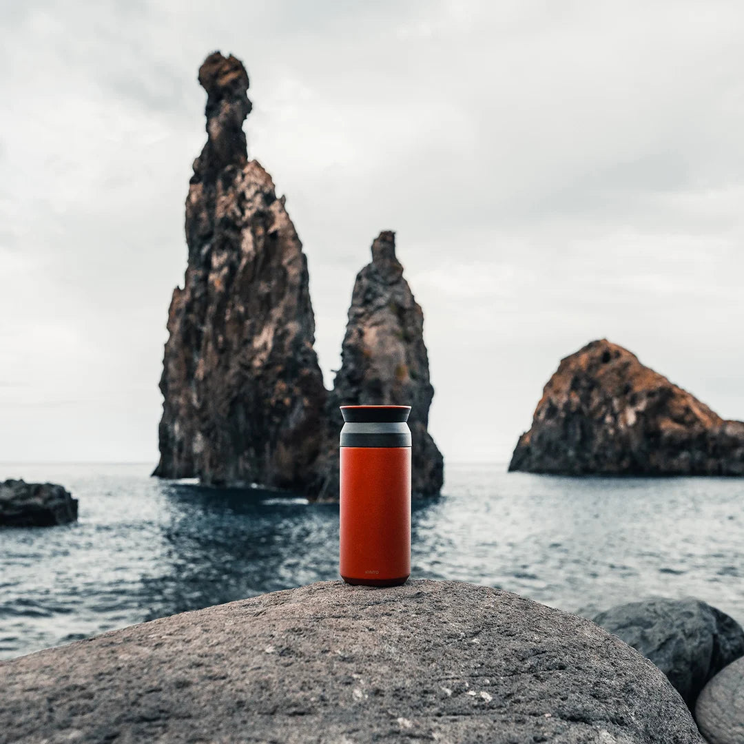 tt_red_sq_0000_Kinto-33-v1650978842949